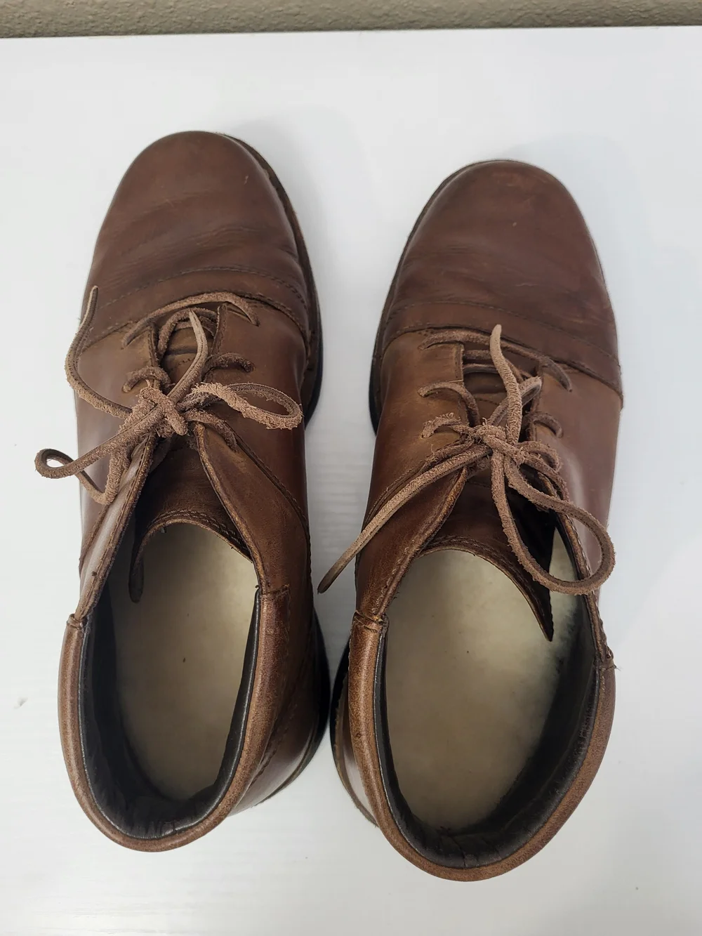Mens Ugg Brown Leather Chukka Leighton Desert ankle Boot Size 10 Fleece Insert